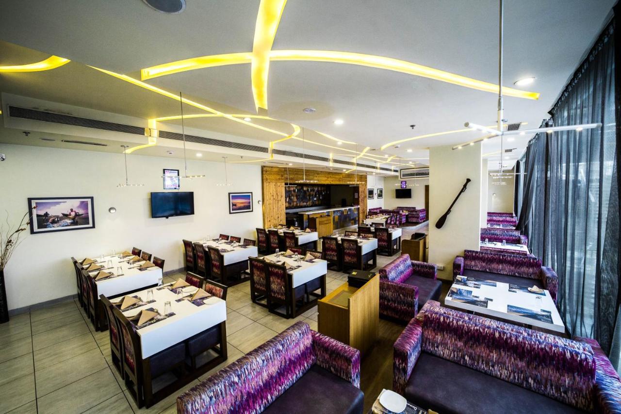The Gold Beach Resort Daman Exterior foto