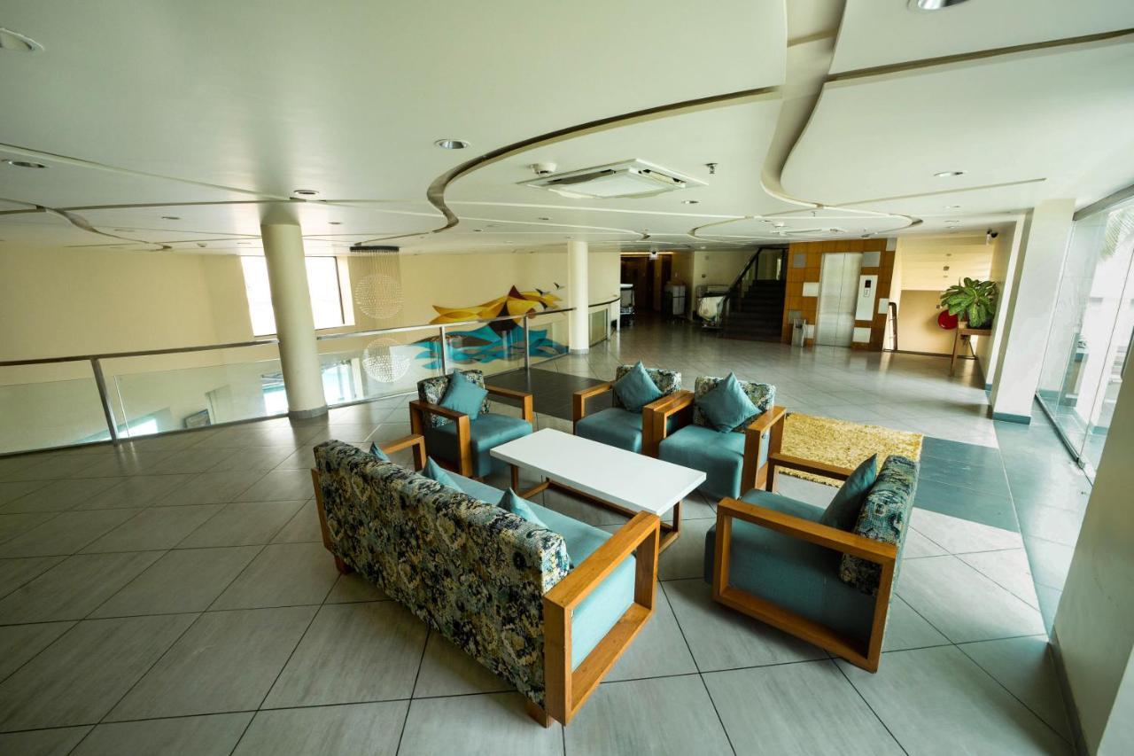 The Gold Beach Resort Daman Exterior foto